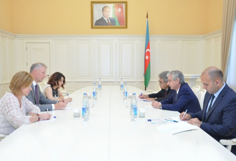 Existen amplias perspectivas para el desarrollo de la cooperación entre Azerbaiyán y la Unión Europea