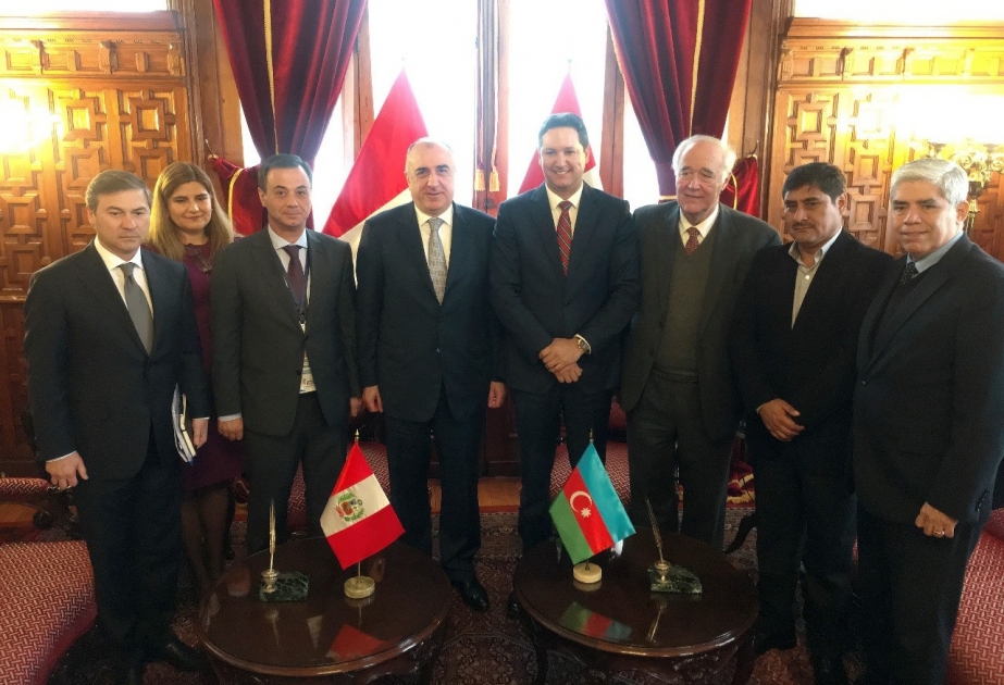 Canciller azerbaiyano se reúne con el presidente del Congreso de la República del Perú