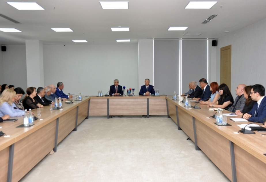 Yeni Azərbaycan Partiyası ilə Ekologiya və Təbii Sərvətlər Nazirliyi arasında birgə fəaliyyət planı imzalanıb