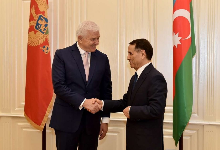 О визите премьер-министра Монтенегро в Азербайджан рассказало также издание aktuelno.me