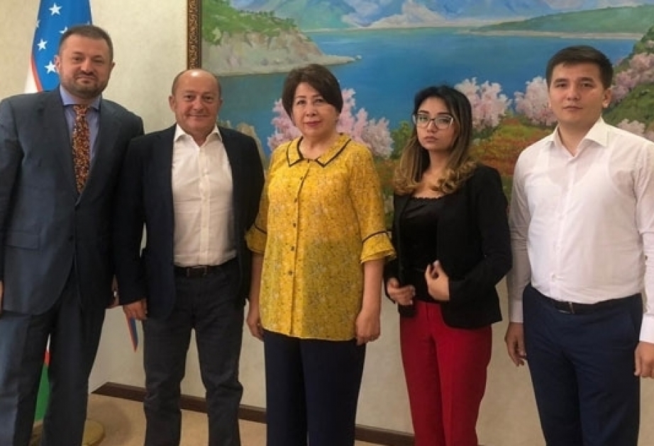 西班牙穆尔西亚自治区商业代表团访问阿塞拜疆