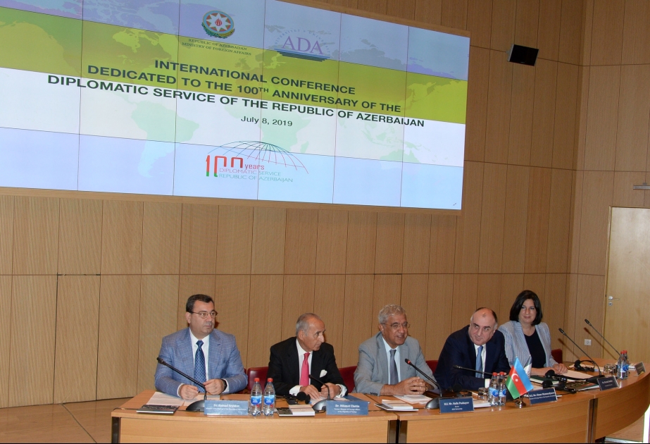 ADA Universitetində Azərbaycanın diplomatik xidmətinin 100 illiyinə həsr edilən beynəlxalq konfrans keçirilib YENİLƏNİB VİDEO