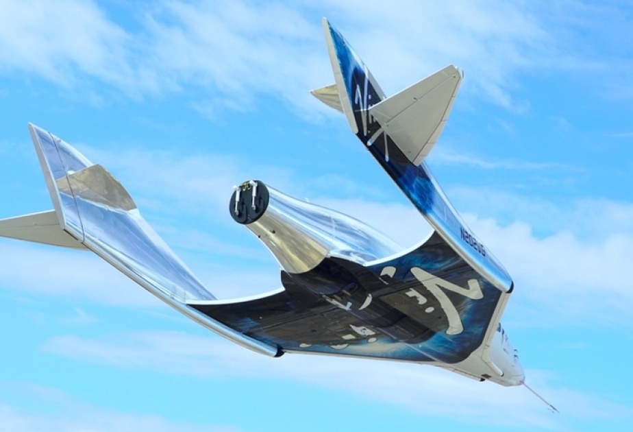 “Virgin Galactic” kosmosa turist göndərmək üçün maliyyə vəsaiti toplayacaq