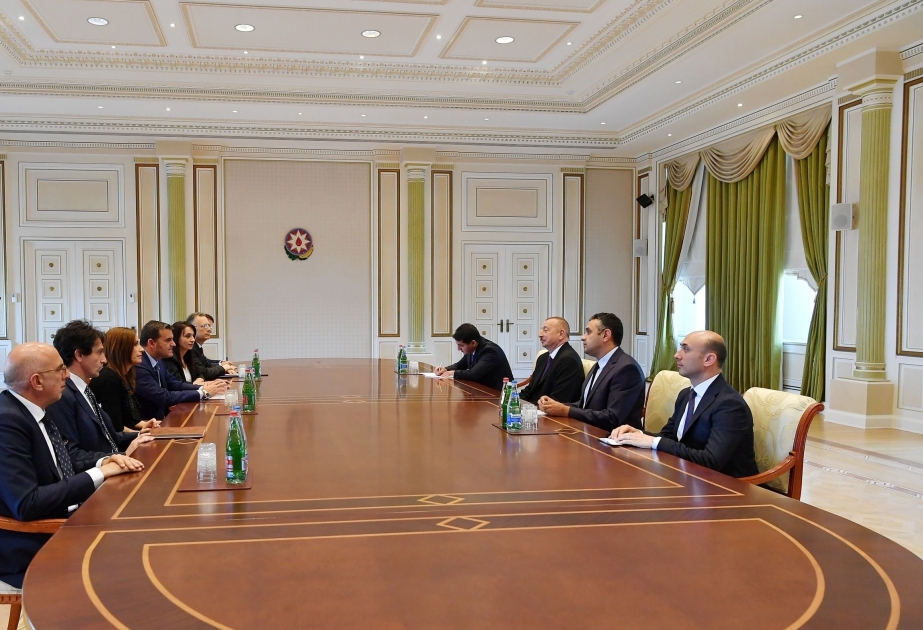 伊利哈姆•阿利耶夫总统接见意大利农业、食品、林业政策和旅游部部长率领的代表团