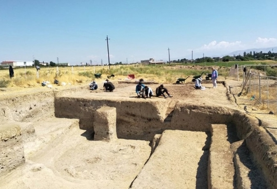 В поселении Нахчыван-тепе ведутся археологические исследования