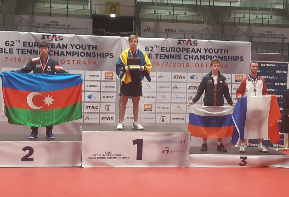 Jugador azerbaiyano de tenis de mesa gana la plata en el Campeonato de Europa