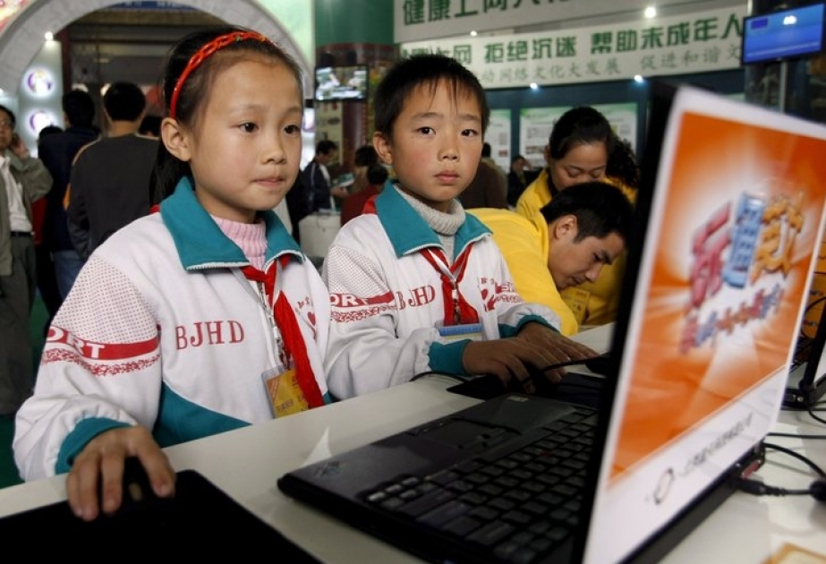 Китай ищет способы борьбы с детской зависимостью от видеосервисов