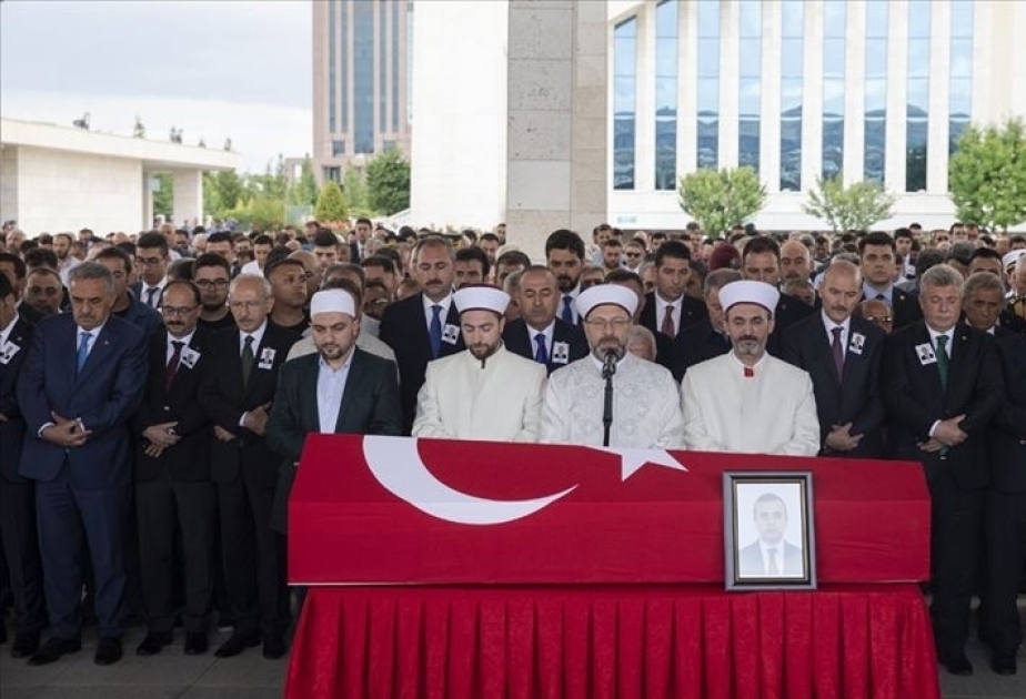تشييع جثمان الدبلوماسي التركي الشهيد في أنقرة