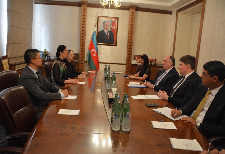 Xarici İşlər naziri Elmar Məmmədyarov Çinin ölkəmizdəki yeni səfiri ilə görüşüb