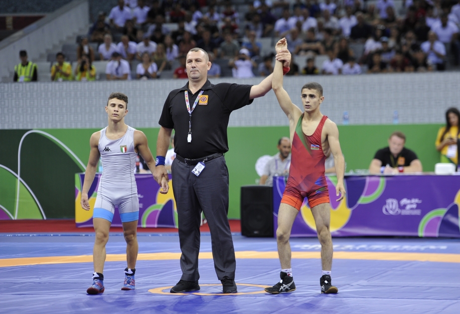 Azerbaijani wrestler claims first gold of EYOF