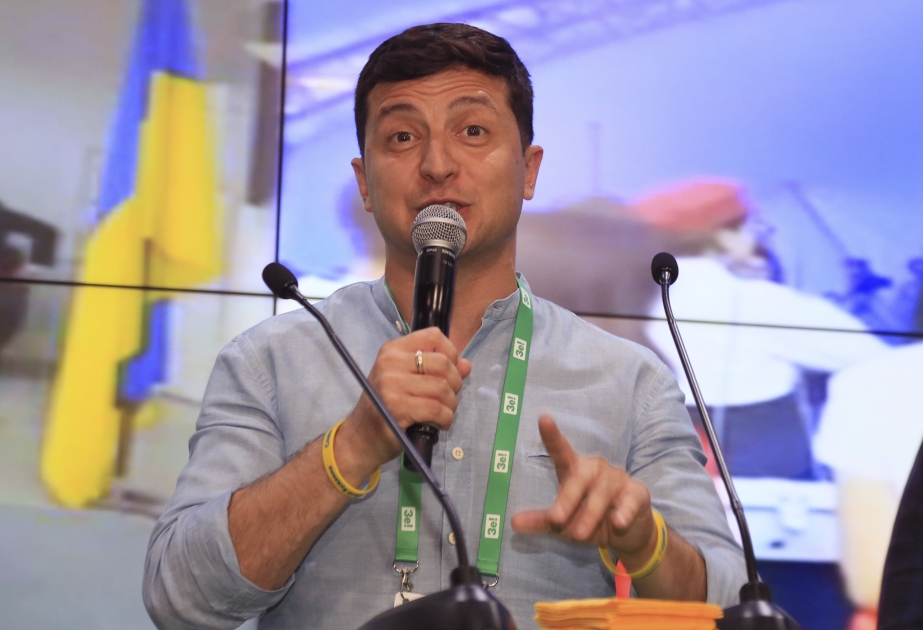 Vladimir Zelenski: Ali Radanın yeni tərkibdə ilk iclaslarında impiçment haqqında qanun müzakirəyə çıxarılacaq VİDEO
