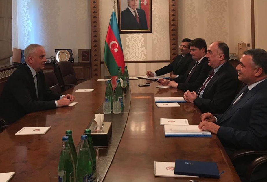 Mammadyarov recibe al embajador de Lituania en Azerbaiyán
