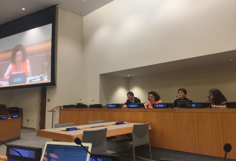 La delegación azerbaiyana de la Cámara de Cuentas participó en una reunión internacional en Nueva York