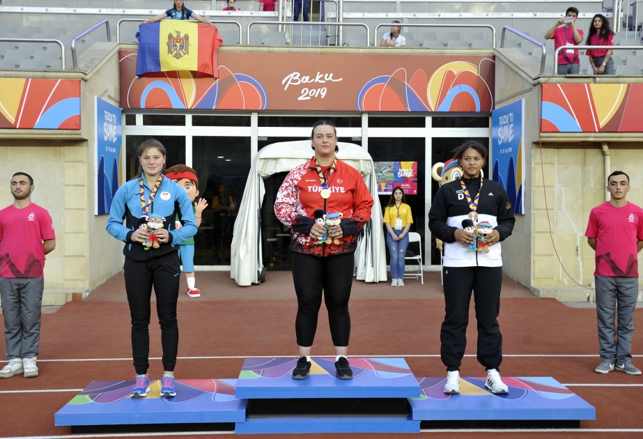 “EYOF 2019”: Atletika yarışlarının ikinci günündə ilk qızıl medala türkiyəli atlet sahib olub