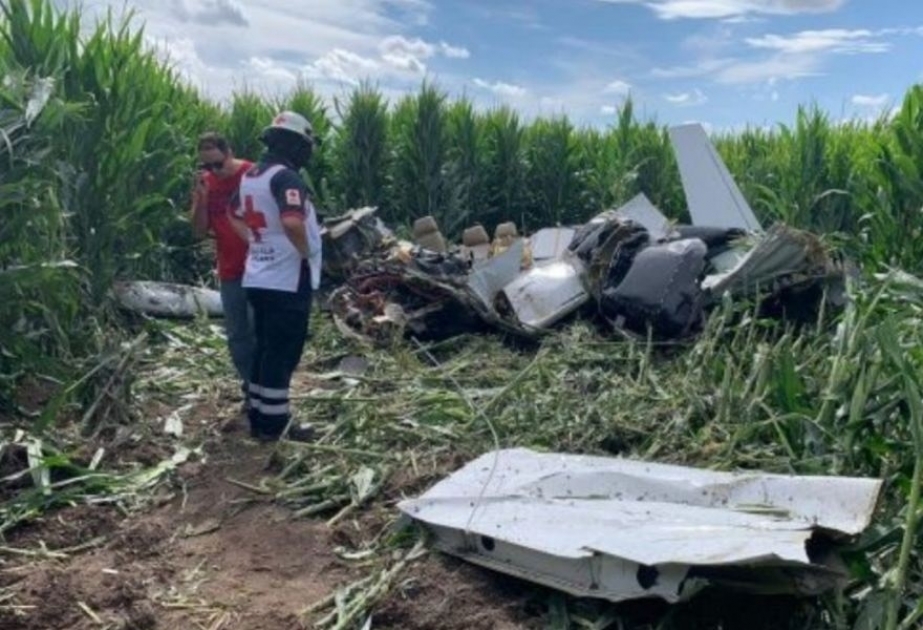 4 muertos en accidente aéreo en México