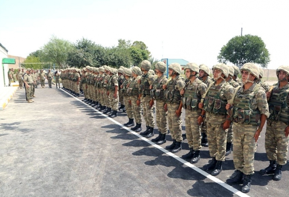 Müdafiə naziri cəbhəboyu zonada yeni hərbi obyektin açılışında iştirak edib VİDEO