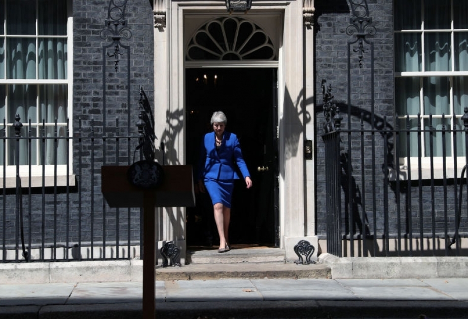 Ex primera ministra británica Theresa May desaloja Downing Street