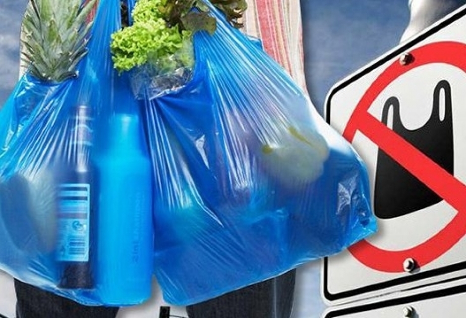 Britaniyanın ticarət şəbəkələri plastik paketlərin istifadəsindən imtina edir