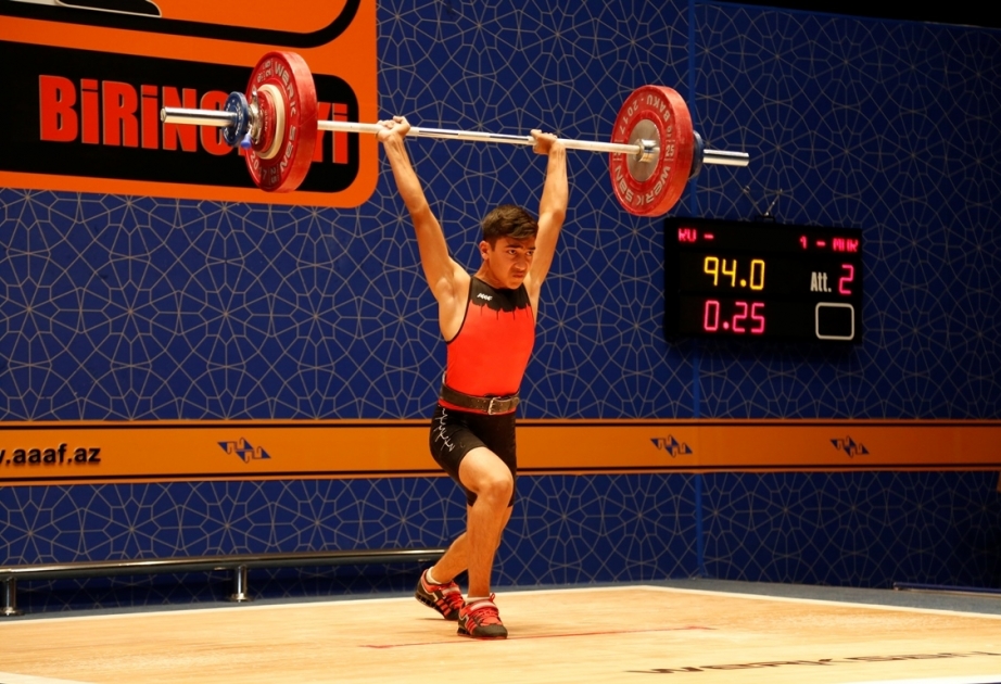 Ağır atletika üzrə Azərbaycan çempionatının birinci günündə üç çəki dərəcəsində qaliblər müəyyənləşib