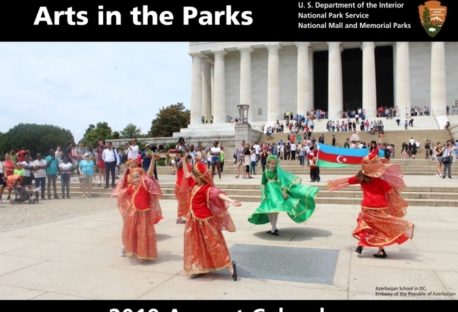Im Monatskalender von US-Nationalparkdienst Bild von Nationaltanz Aserbaidschans dargestellt