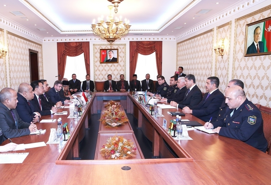 印尼代表团访问内务部