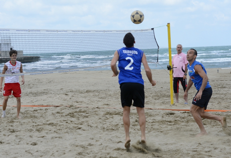 Azərbaycan futvolleyçiləri Bakıda keçirilən beynəlxalq turnirdə uğurla çıxış edirlər