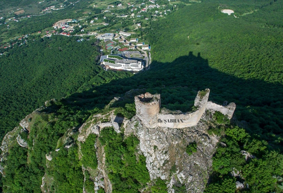 Fortaleza de Chirag Gala es un sitio histórico en Siyazan