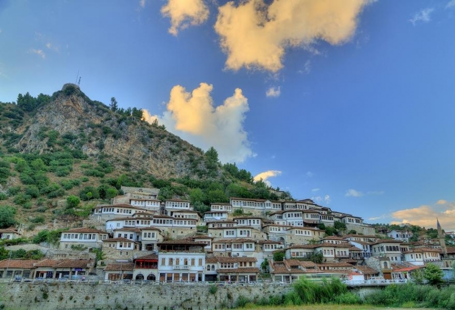 Albaniyanın özünəməxsus cəhətləri