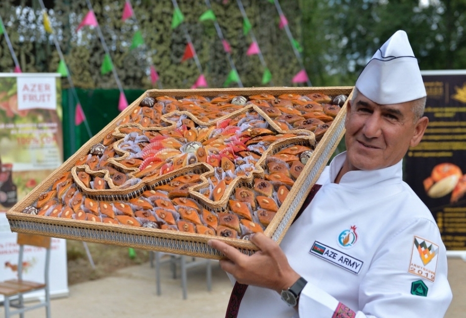 El concurso de cocina de campaña continúa