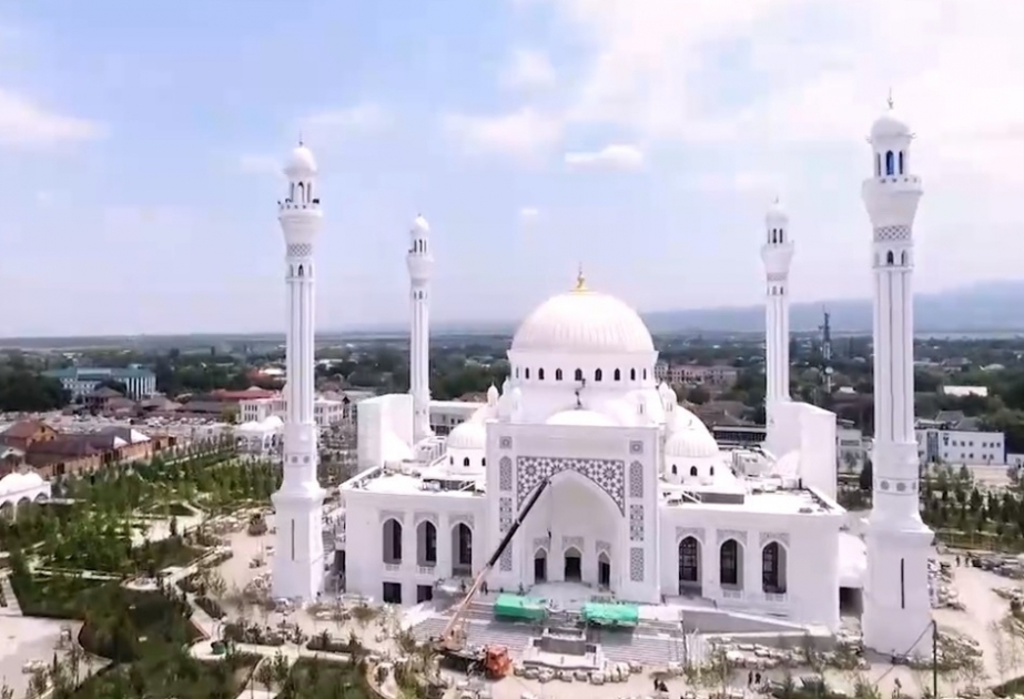 В чеченском городе Шали строится мечеть, которая станет самой большой в Европе