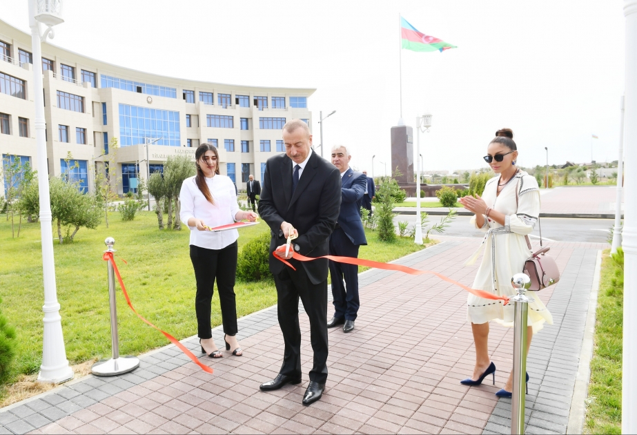 President Ilham Aliyev inaugurated Youth Center in Pirallahi district VIDEO
