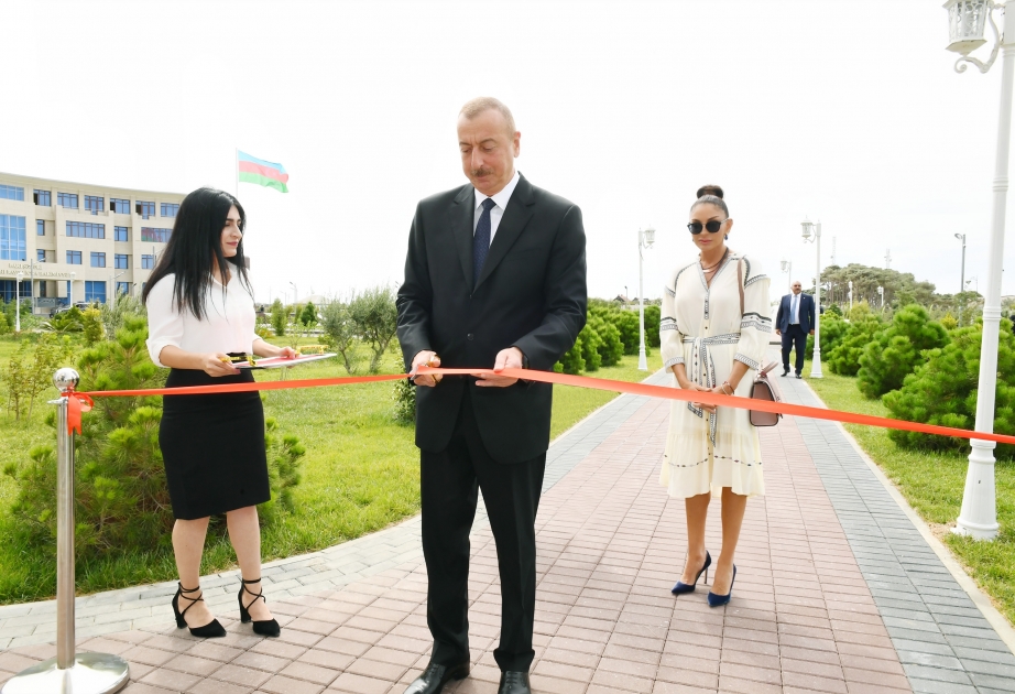 Se inauguró el nuevo edificio administrativo del partido "YAP" en Pirallahí