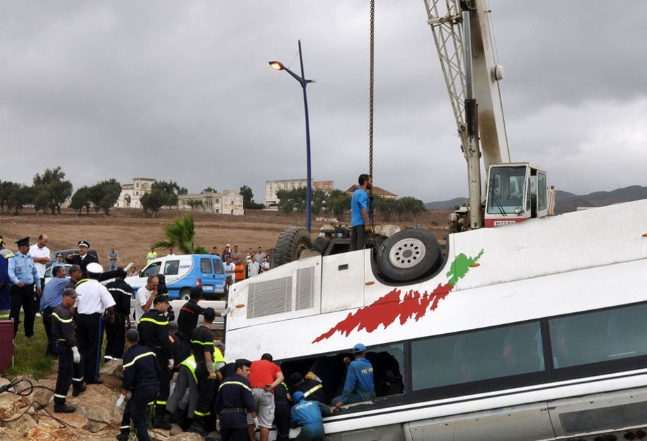 Mərakeşdə avtobus qəzaya uğrayıb, azı 4 nəfər ölüb, 40-dan çox yaralı var