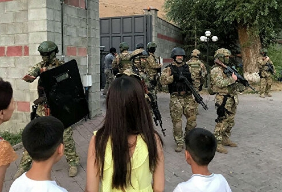 Qırğızıstanın sabiq prezidenti Almazbek Atambayevin həbs olunması ilə bağlı əməliyyat ölkədə vəziyyəti gərginləşdirib