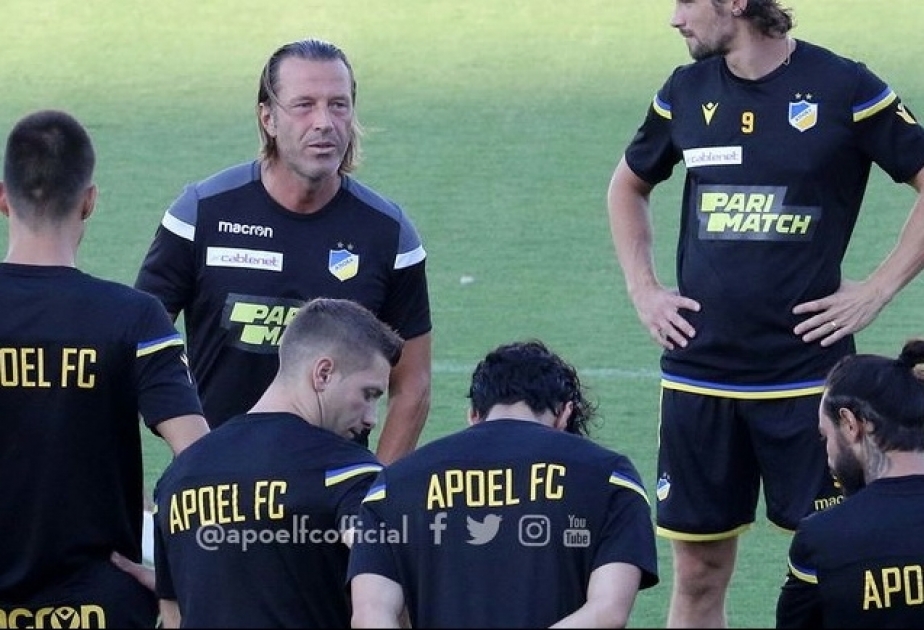 El APOEL FC derrotado por el Qarabağ FK anuncia la despedida de su entrenador