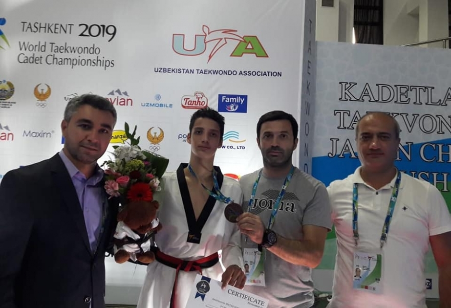 Yeniyetmə taekvondoçumuz dünya birinciliyində bürünc medal qazanıb