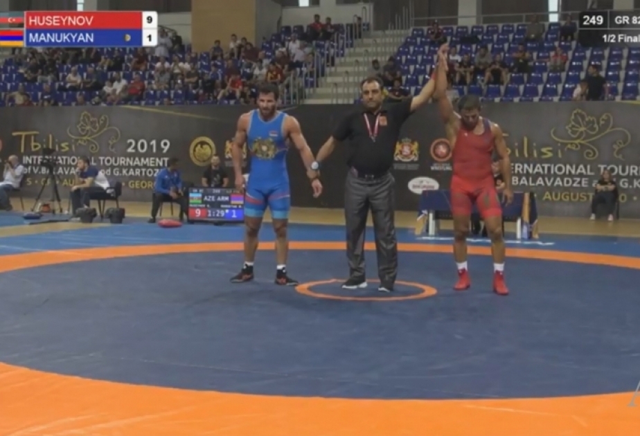 Azerbaijani wrestler beats Armenian world champ to reach Tbilisi Grand Prix final