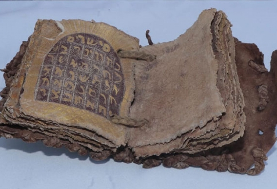 Türkiyədə tarixi kitab qaçaqmalçıları həbs olunub