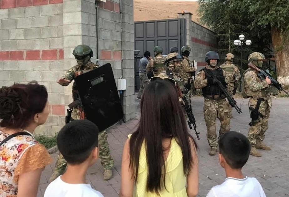 إصابة 136 شخص على الأقل بأعمال شغب في قيرغيزستان عقب توقيف الرئيس السابق أتامبايف  رئيس داخلية ولاية جوي قرمانكولوف ما زال في غيبوبة