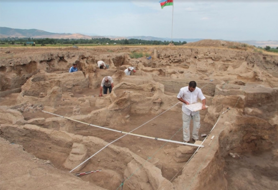 Азербайджанские и французские археологи исследуют памятники эпохи неолита Гейтепе и Кичиктепе