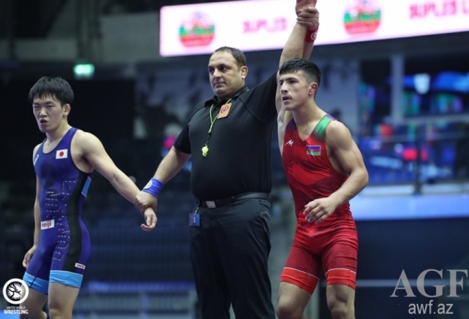 Luchador azerbaiyano gana plata en el Campeonato Mundial