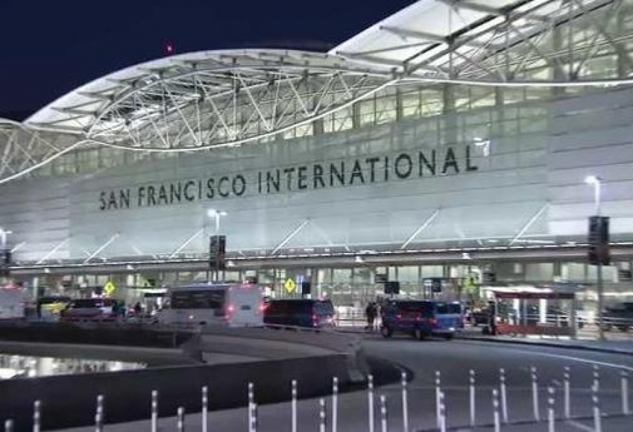 Международный аэропорт Сан-Франциско ввел запрет на продажу маленьких пластиковых бутылок с водой