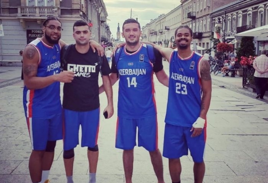 “Zirvə-Astara” basketbol komandası dünya turu çərçivəsində Polşada çıxış edib