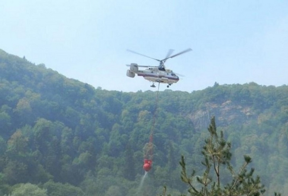 Yardımlıda dağlıq zonada baş vermiş yanğının söndürülməsinə FHN-in helikopteri cəlb olunub