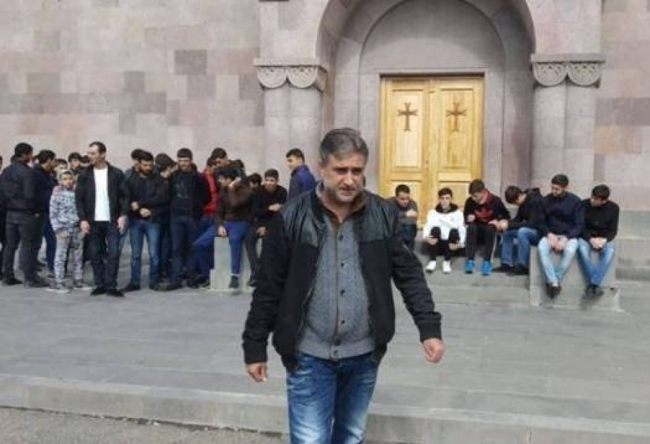 Ermənistanda əsgər valideynləri müdafiə nazirliyi qarşısında etiraz aksiyası keçiriblər