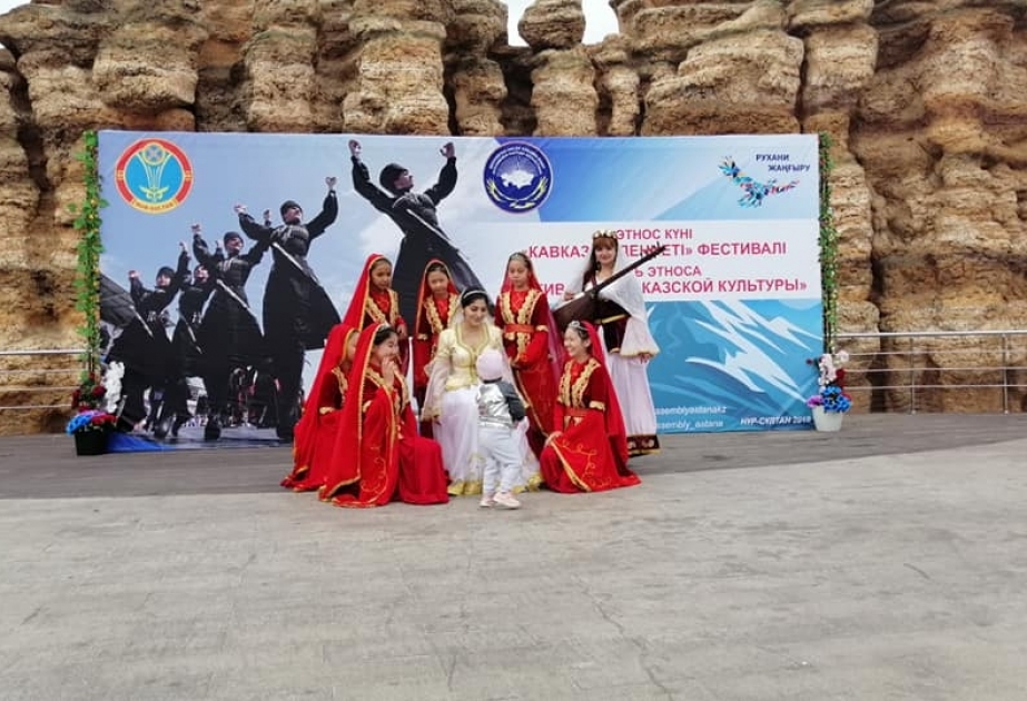 Nur-Sultanda “Etnos günü” festivalında qədim adətlərimiz nümayiş olunub