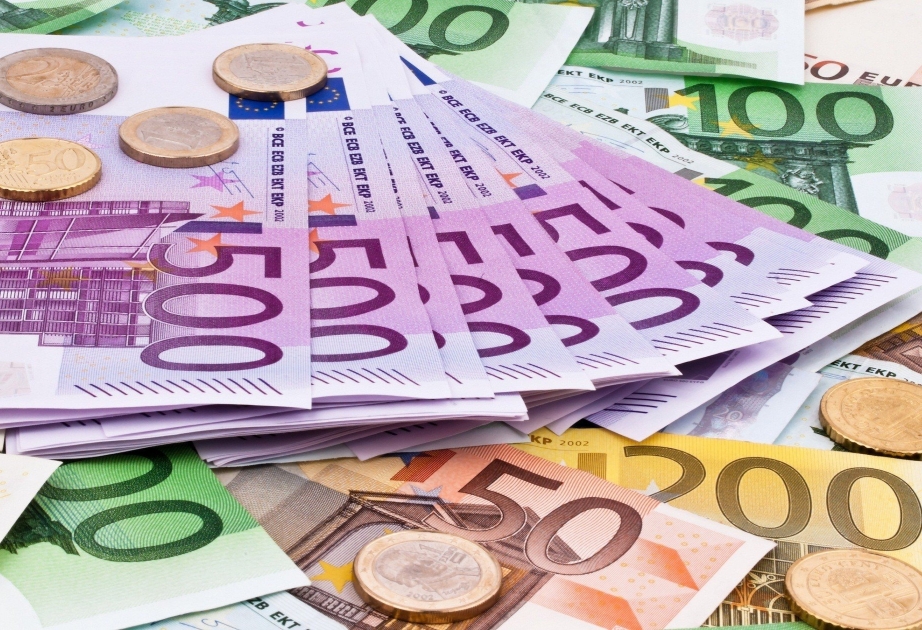 Brüssel 100 milyard avro ehtiyata malik Avropa Sənaye Fondu yaratmaq istəyir