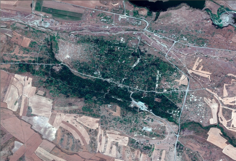 “Azercosmos” publica imagen de la ciudad destruida de Fuzulí captada por satélite “Azersky”
