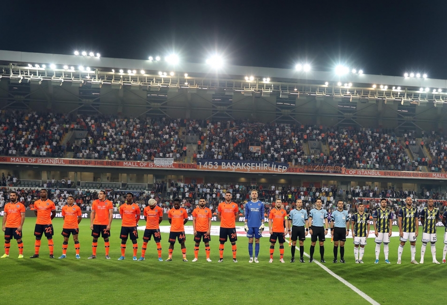 İstanbul derbisi: “Fənərbağça” “Başakşəhər”i son dəqiqədə vurduğu qol sayəsində məğlub edib