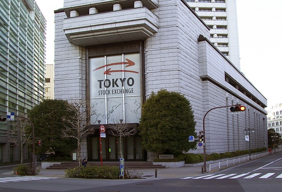 Tokio Fond Birjası bazar ertəsi kəskin enişlə açılıb